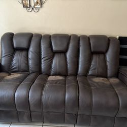 Free Couch 