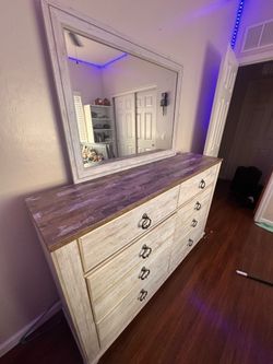 Dresser