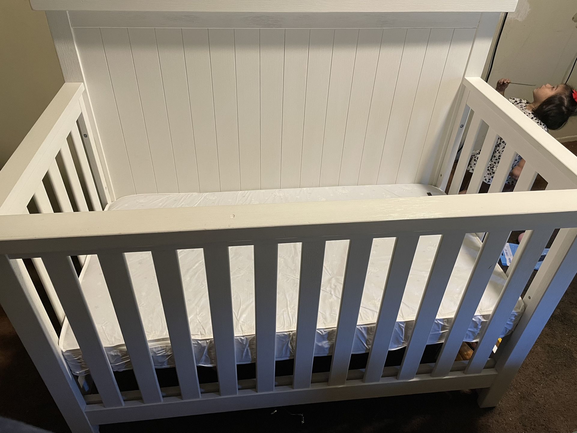 Baby Crib With Mattress