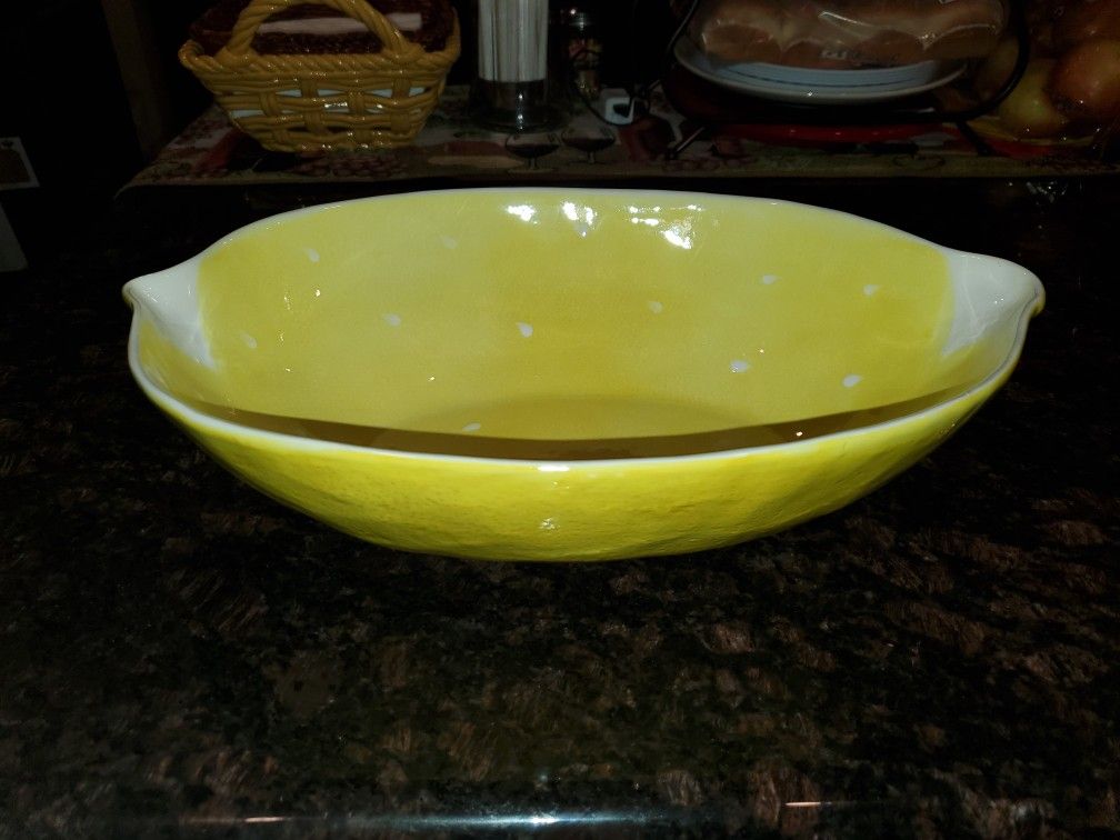 CERAMIC LEMON SHAPED BOWL