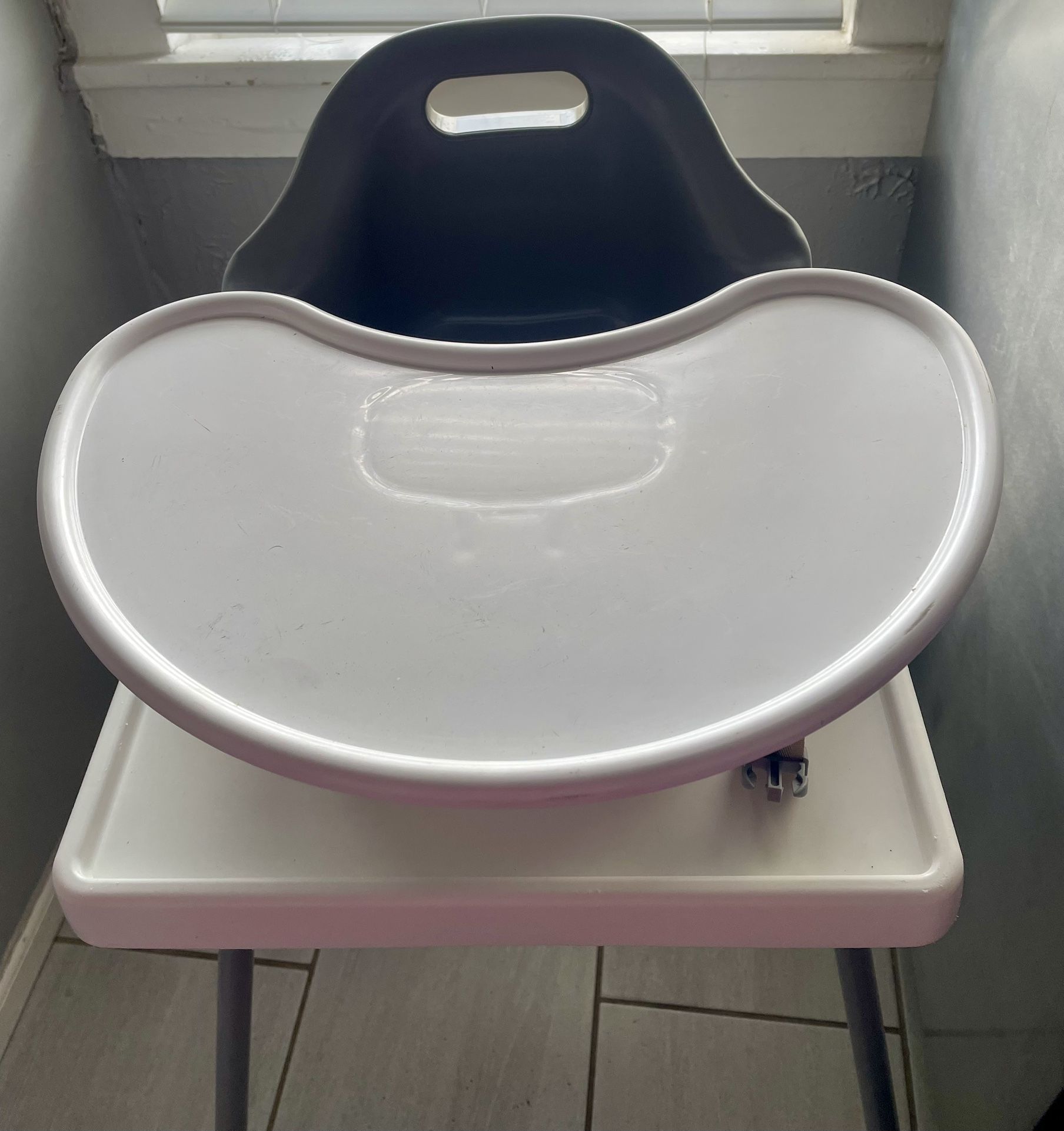 High Chair with Tray