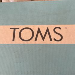 Toms Womans Size 10