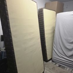 Split King Bix Springs Retailed 450 