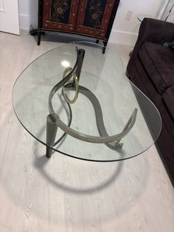 Gorgeous KIDNEY SHAPED MCM vintage coffee cocktail table with THICK GLASS TOP & gray silver & gold metal base.  Now Only $175. 
