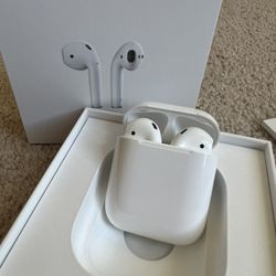 Airpods 1st Generation 