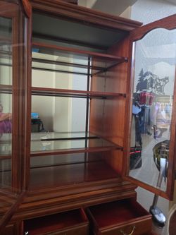 China cabinet