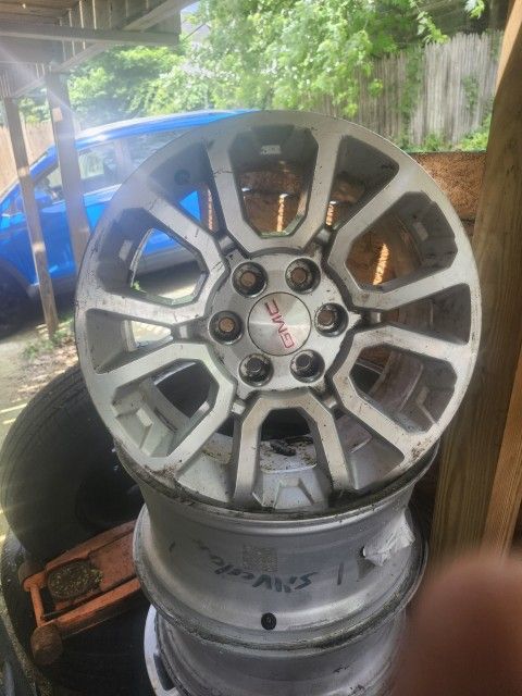 GMC Wheels 6-Lug 18"