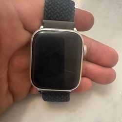 Apple Watch Series 8 45mm