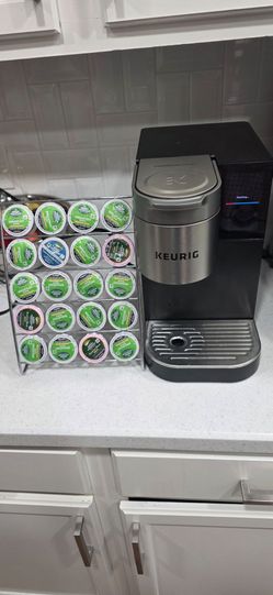 KEURIG MACHINE