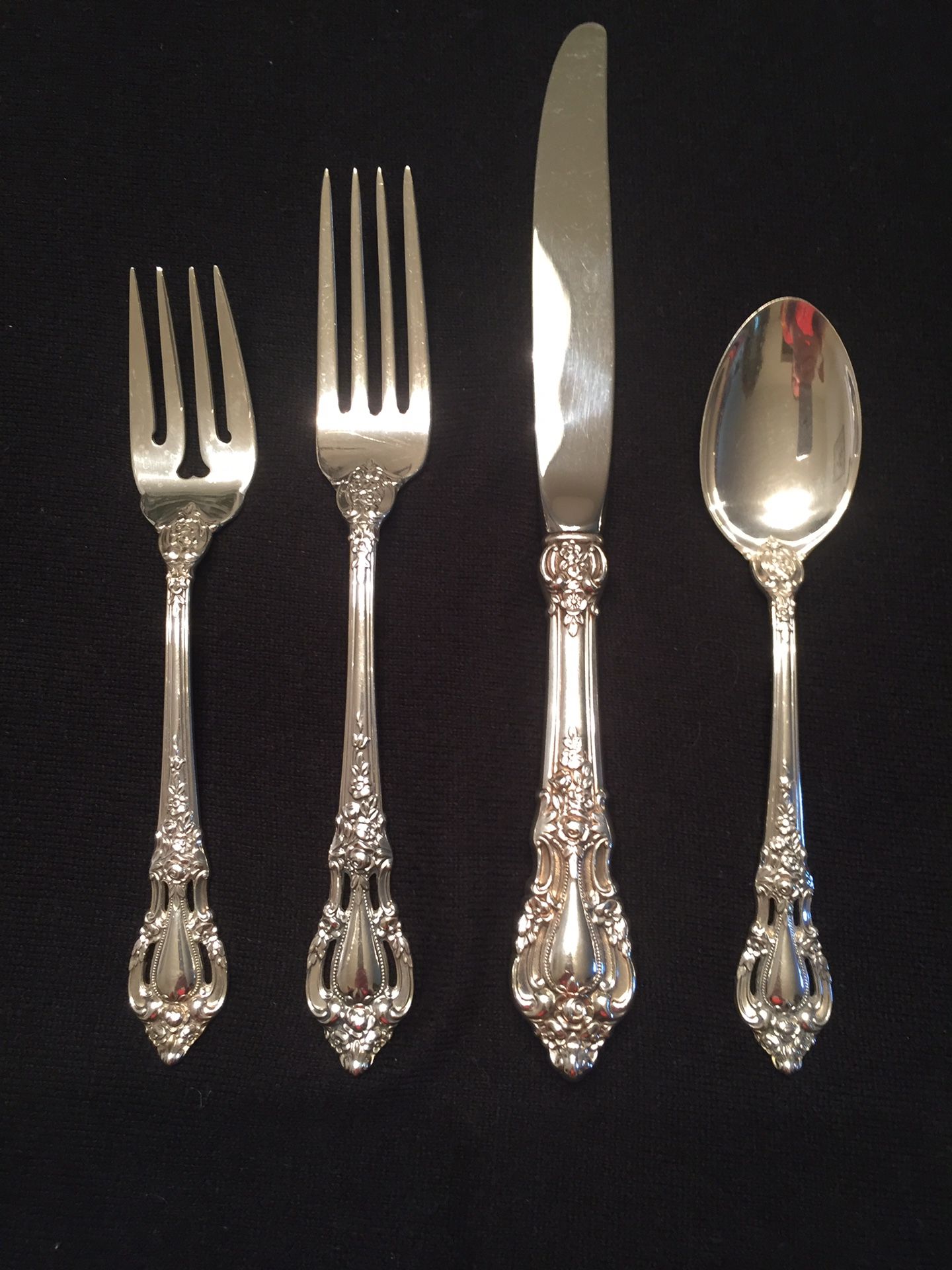 Vintage LUNT SILVER 4 Piece Place Setting (Service for 5) Eloquence (Sterling 1953)