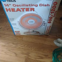 14-in Oscillating Heater