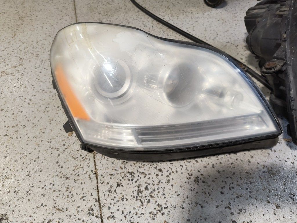 2008-10 headlight for Mercedes GL OEM