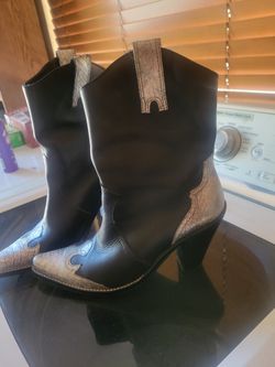 Penny Kenny Womens Size 8M  Cowboy Boots