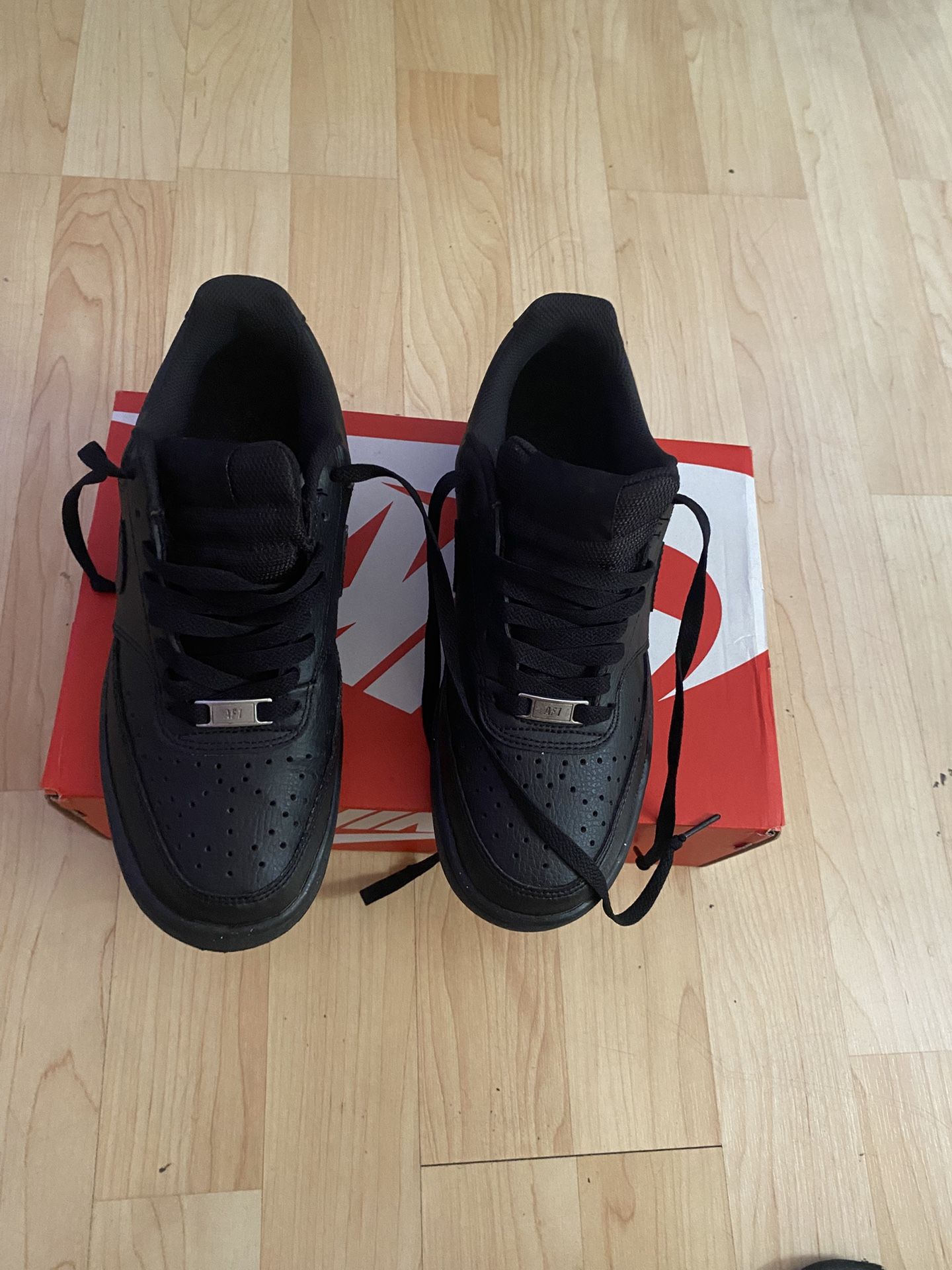 Black Nikes