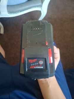 Milwaukee 12.0 battery