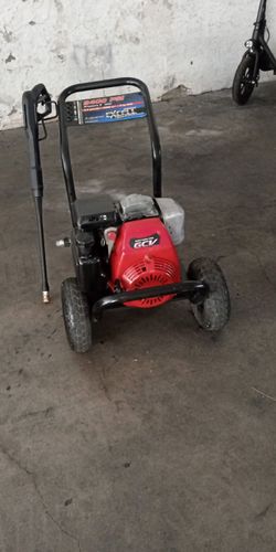 Exell 2400 psi  GC190 honda engine gas pressure washer in good working condition including pressure nozzle ( no hose
