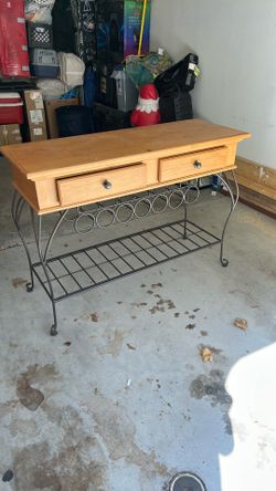 wine holder table