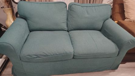 Sofa green