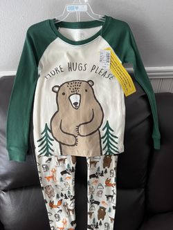 Boys Pajamas Set Size 4T. Brand new With Tags.!