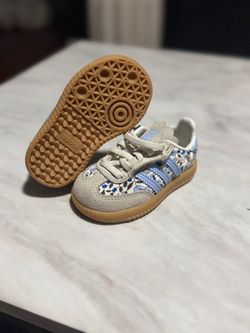 Toddler shoes