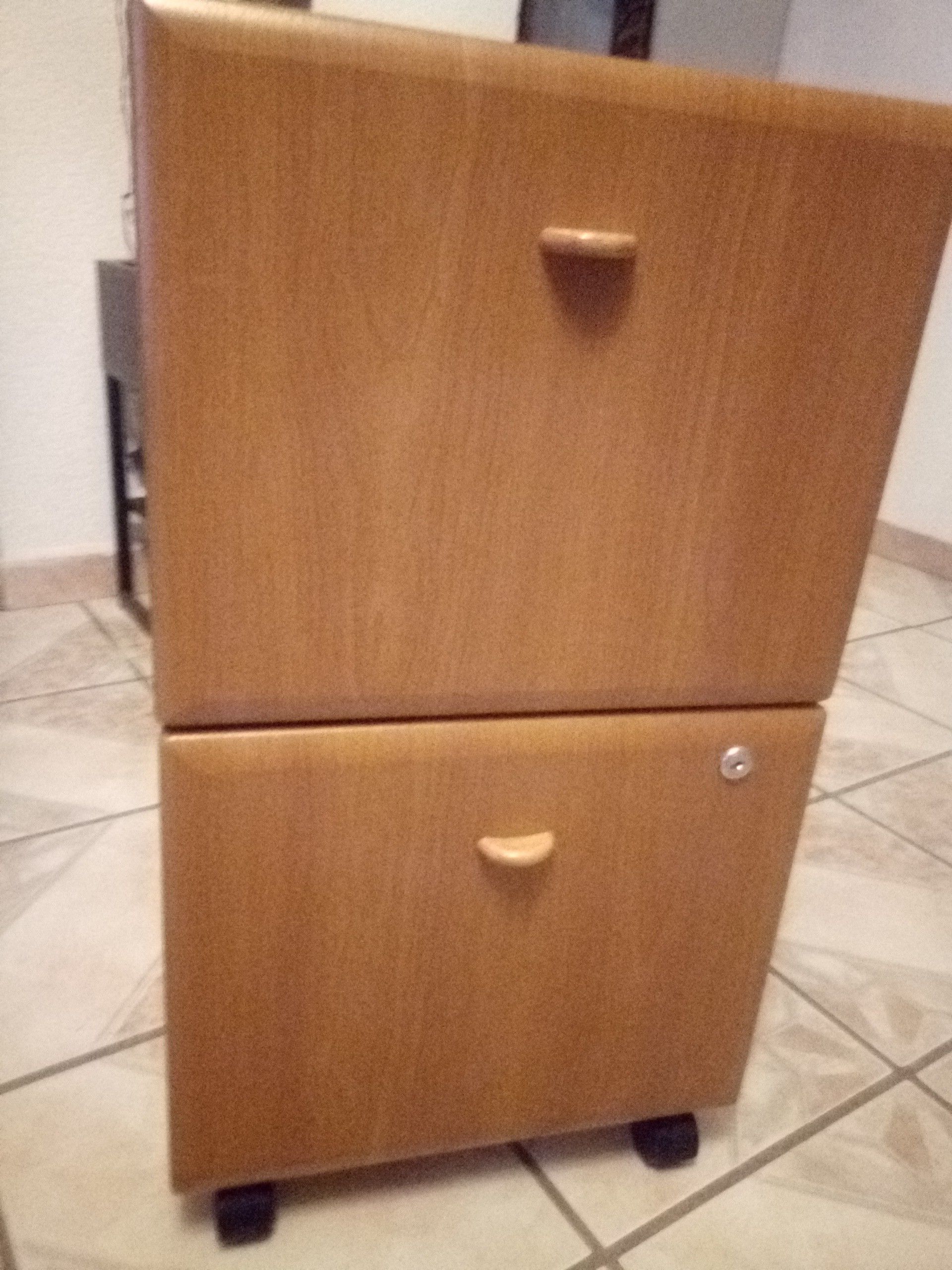 No keys/two drawer wood I'm dark gray file cabinet with wheels