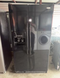 Black Whirlpool Refrigerator And Freezer