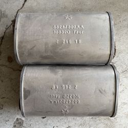 Dodge Challenger RT Mid Mufflers