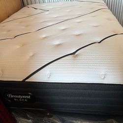 Queen Mattress 