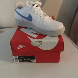 Kids Nike Air Max Sz 4.5