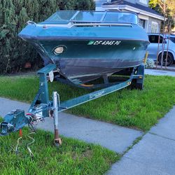 Crownline 20' Boat/ Trailer