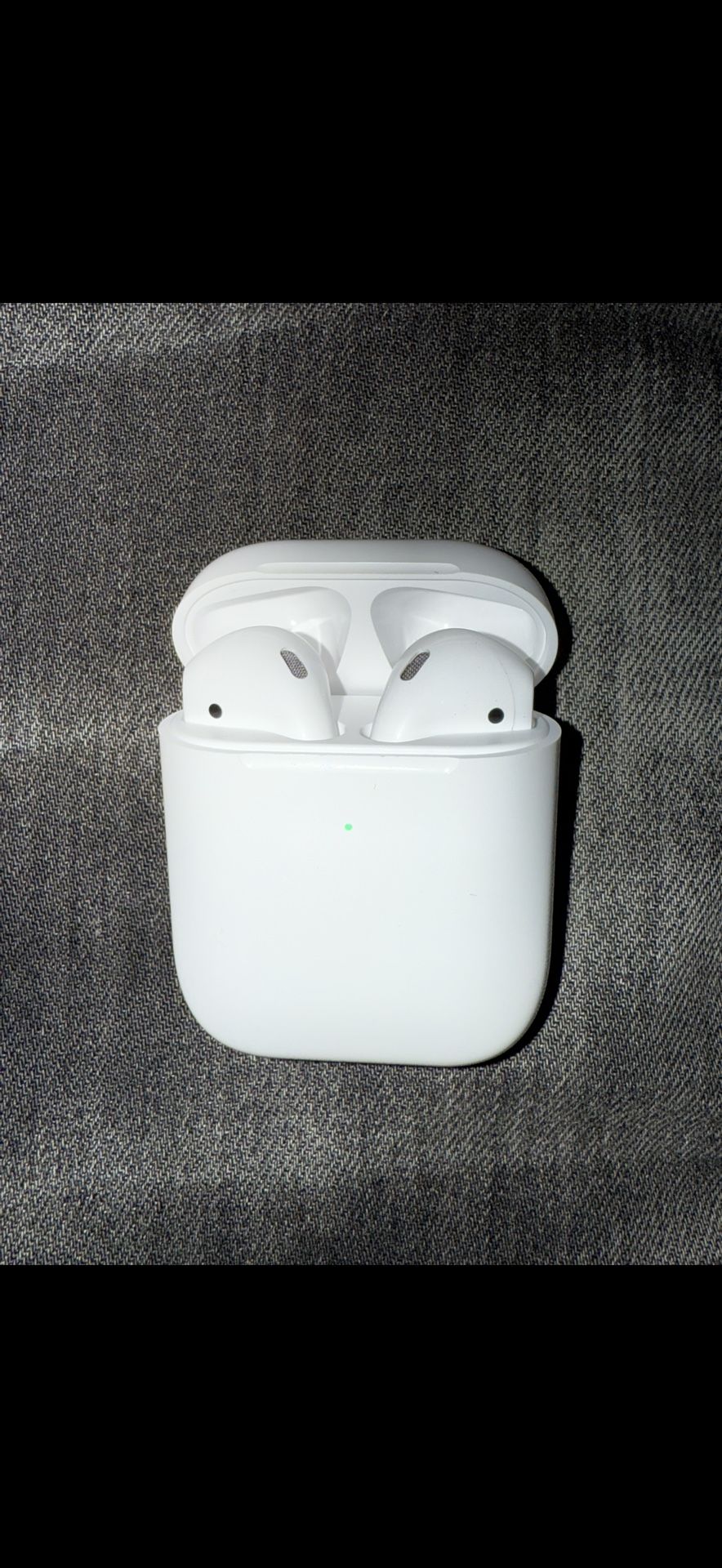 AirPods