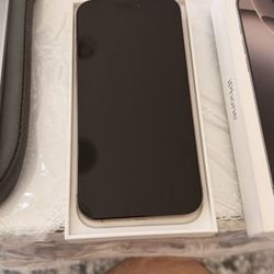 iPhone 16 pro max 256gb