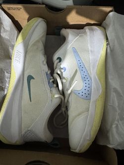Nike Volleyball Shoes