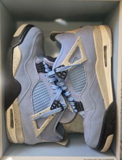 Jordan Retro 4’s size 11.5