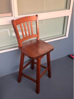 Swivel Counter Stool Pair