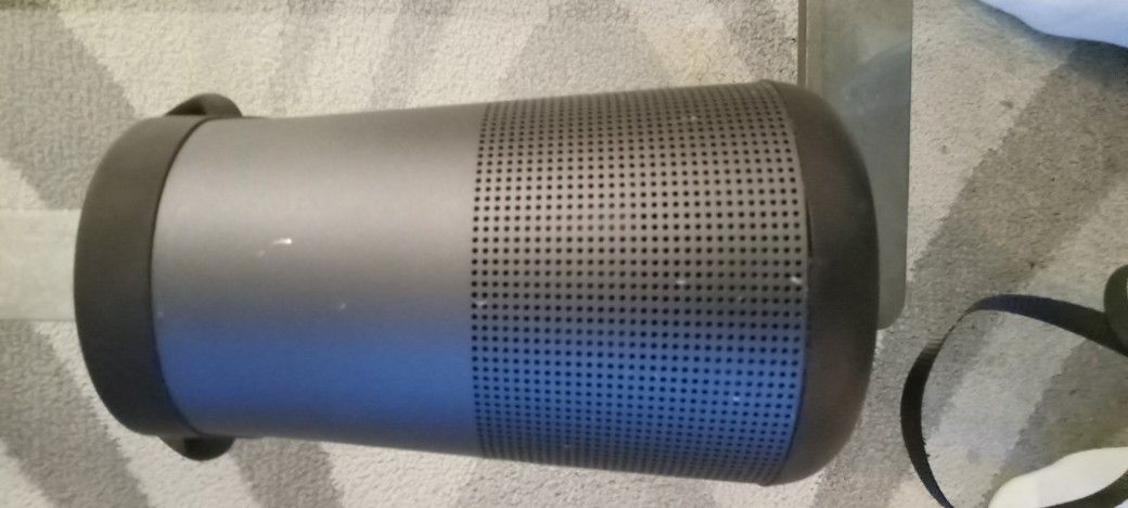 Bose Bluetooth Speaker Used