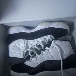 Jordan 11s
