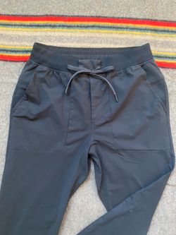Lulu Lemon Active Shorts | Large