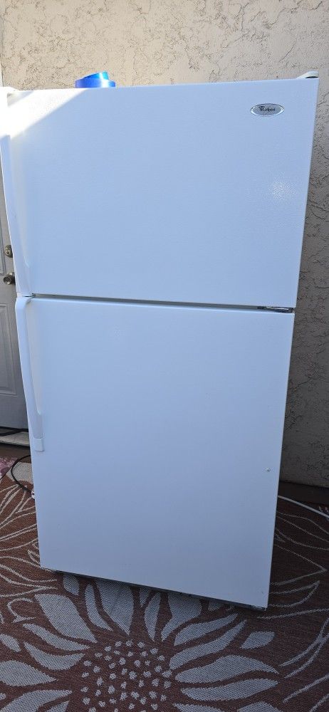 Whirlpool Refrigerator