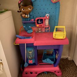 Dr Mcstuffin Vet Dr Playset