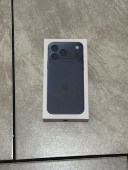 iPhone 17 promax deep blue 2tb