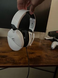 TURTLE BEACH HEADPHONES WITH MIC PS5/PS4/XBOX/SWITCH/PC