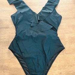 Women’s Bathing Suit 🩱 ✨SIZE  L✨
