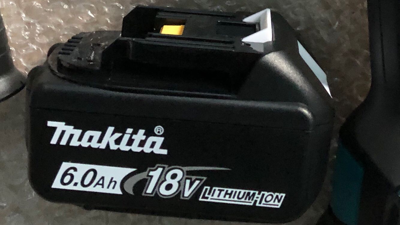 Makita Batteries 6ah BL 1860 B New
