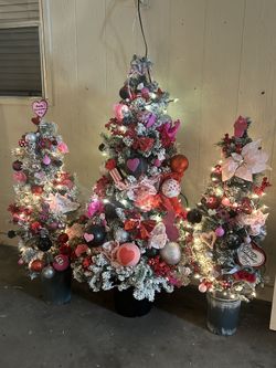 Valentines Day Trees