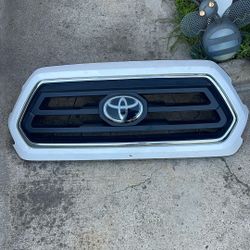 Toyota Tacoma Grill