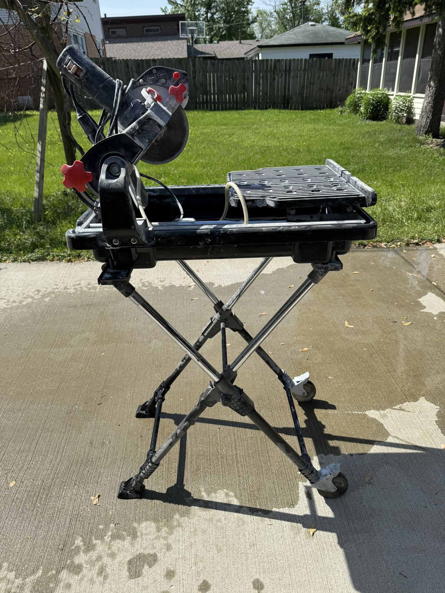 Wet Tile Saw With Stand