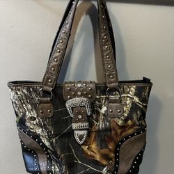 Large Camouflage Mossy Oak Ladies Shoulder Bag 