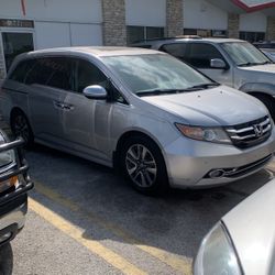 2014 Honda Odyssey 