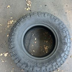 265/70 R16 NITO RIDGE GRAPPLER *FULL SET*